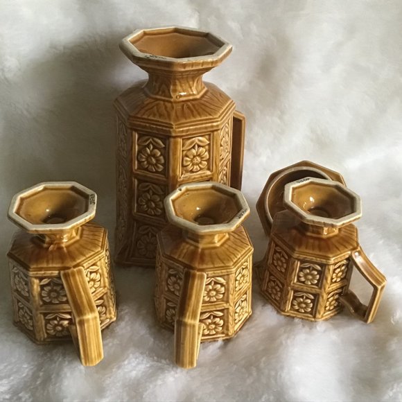 Daisy Embossed Pattern Ceramic Teapot  / Coffee Pot Set VTG 50's - Picture 7 of 7